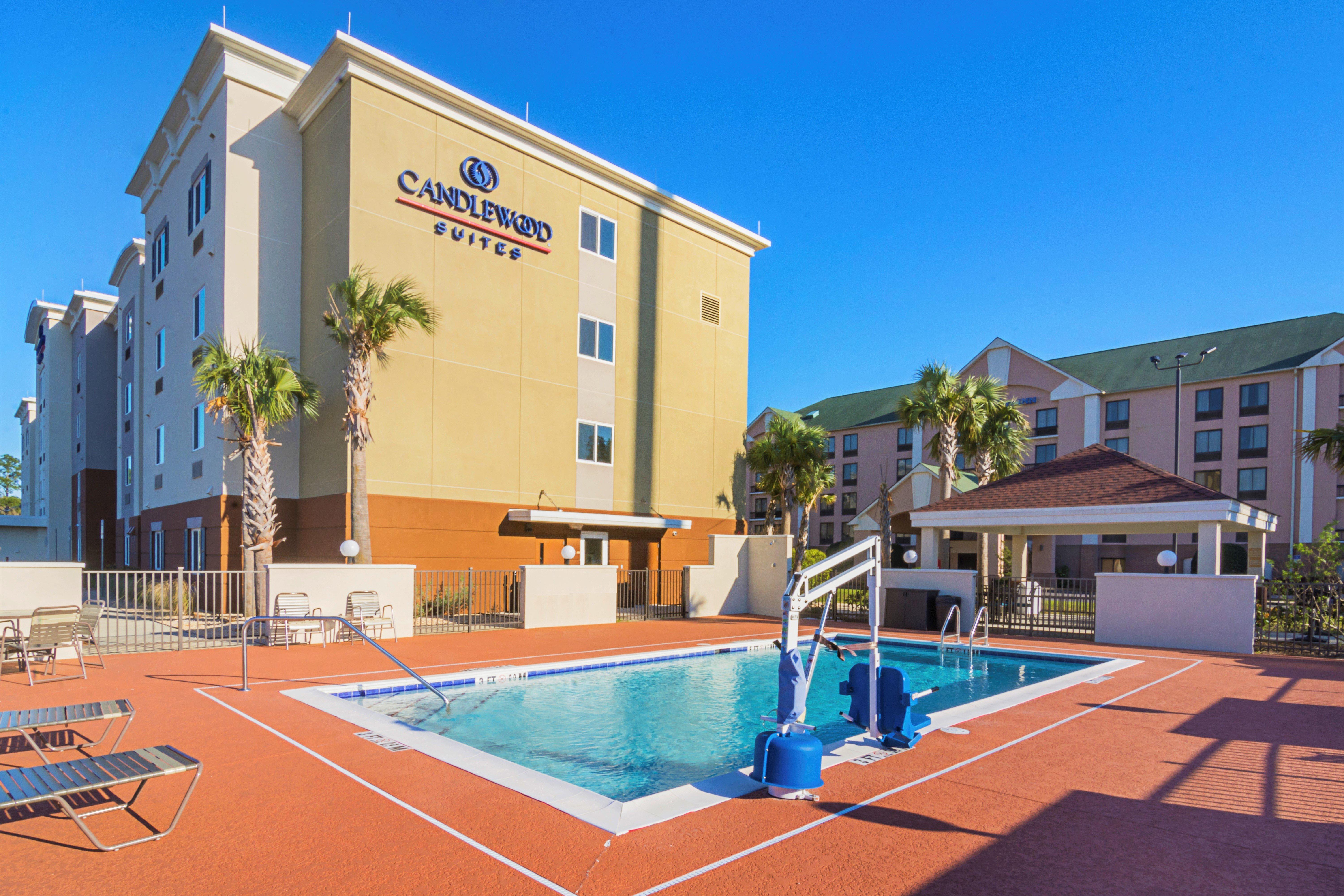 Candlewood Suites - Pensacola - University Area By Ihg Екстер'єр фото