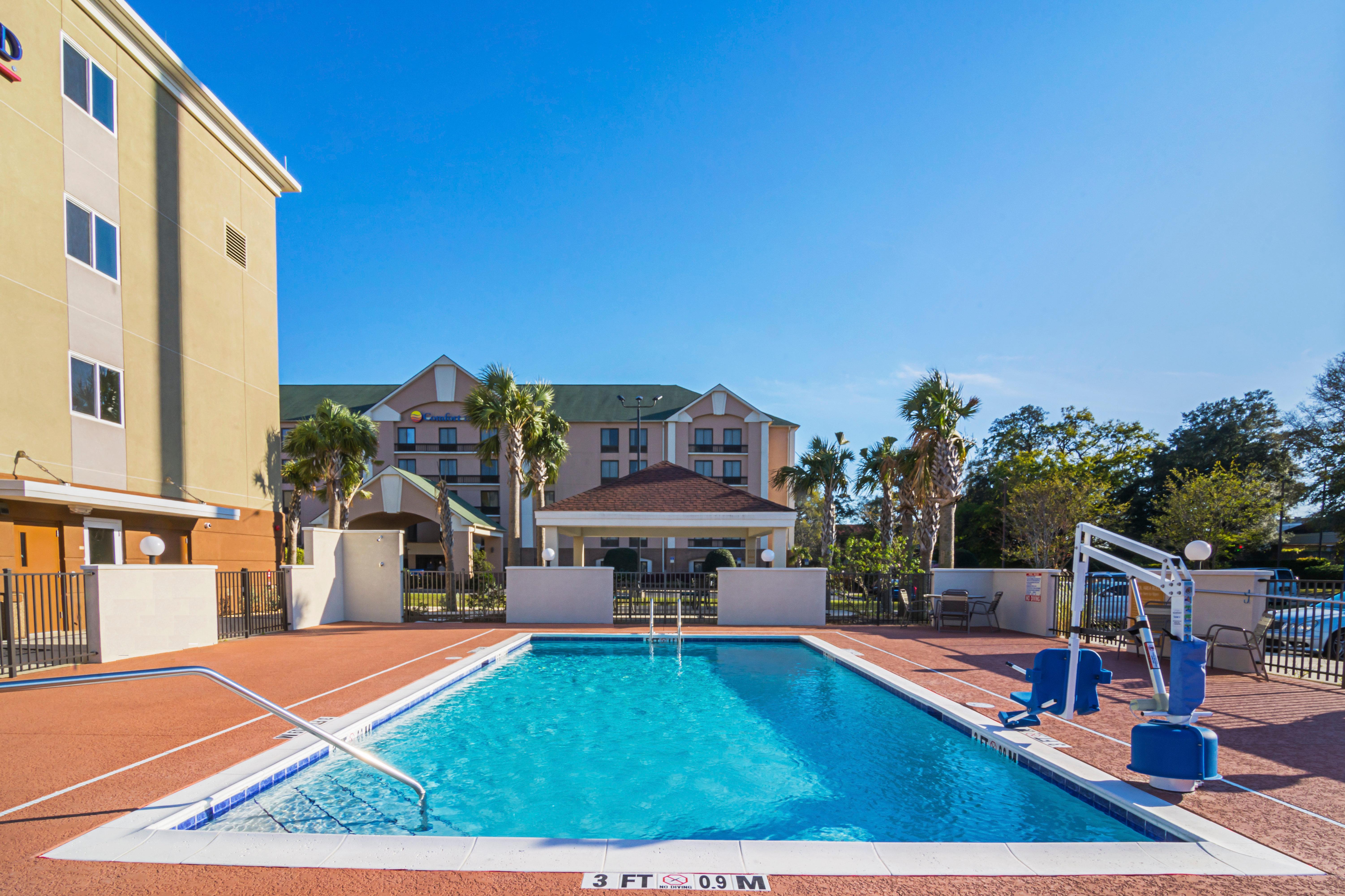 Candlewood Suites - Pensacola - University Area By Ihg Екстер'єр фото