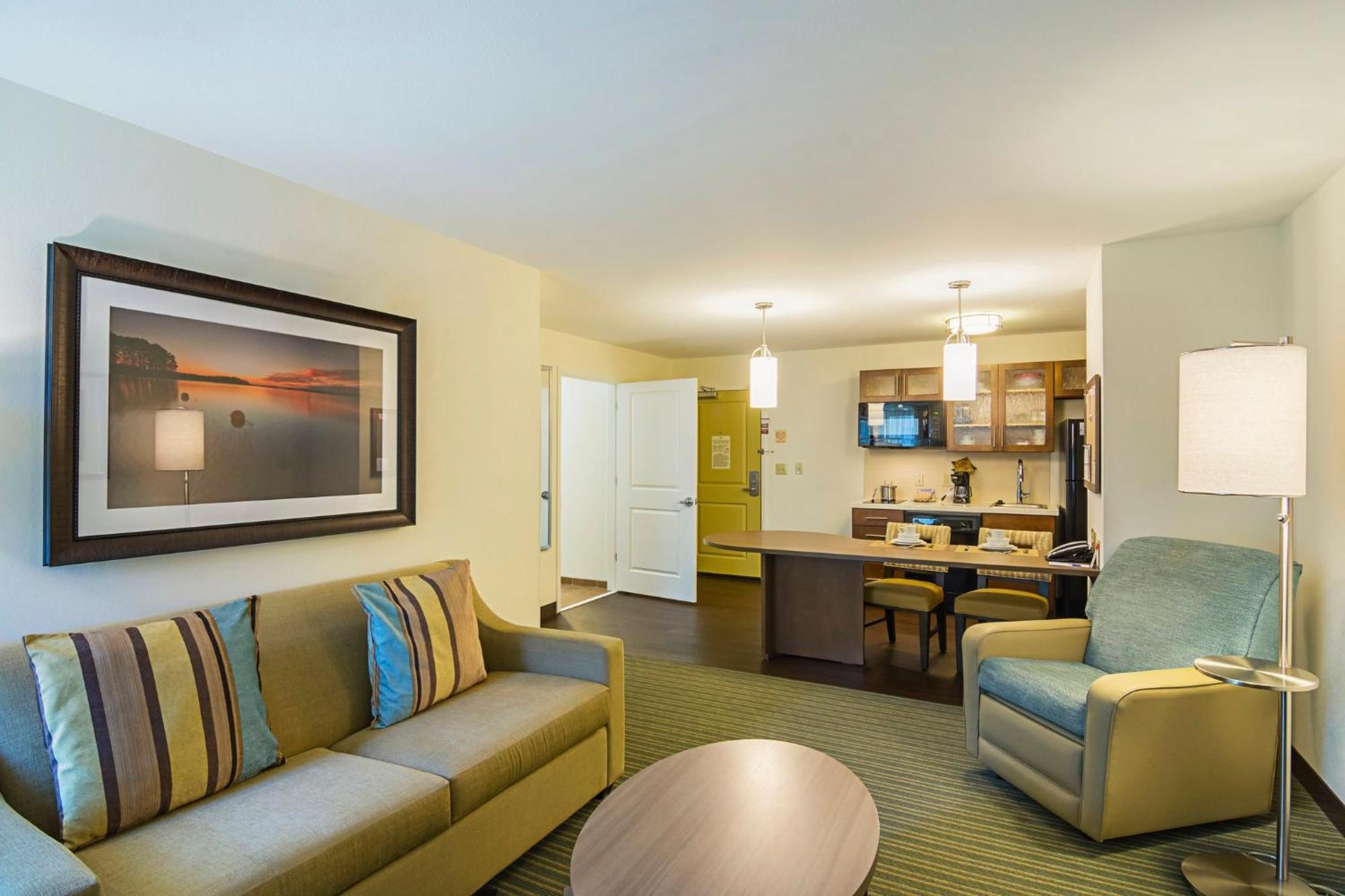 Candlewood Suites - Pensacola - University Area By Ihg Екстер'єр фото