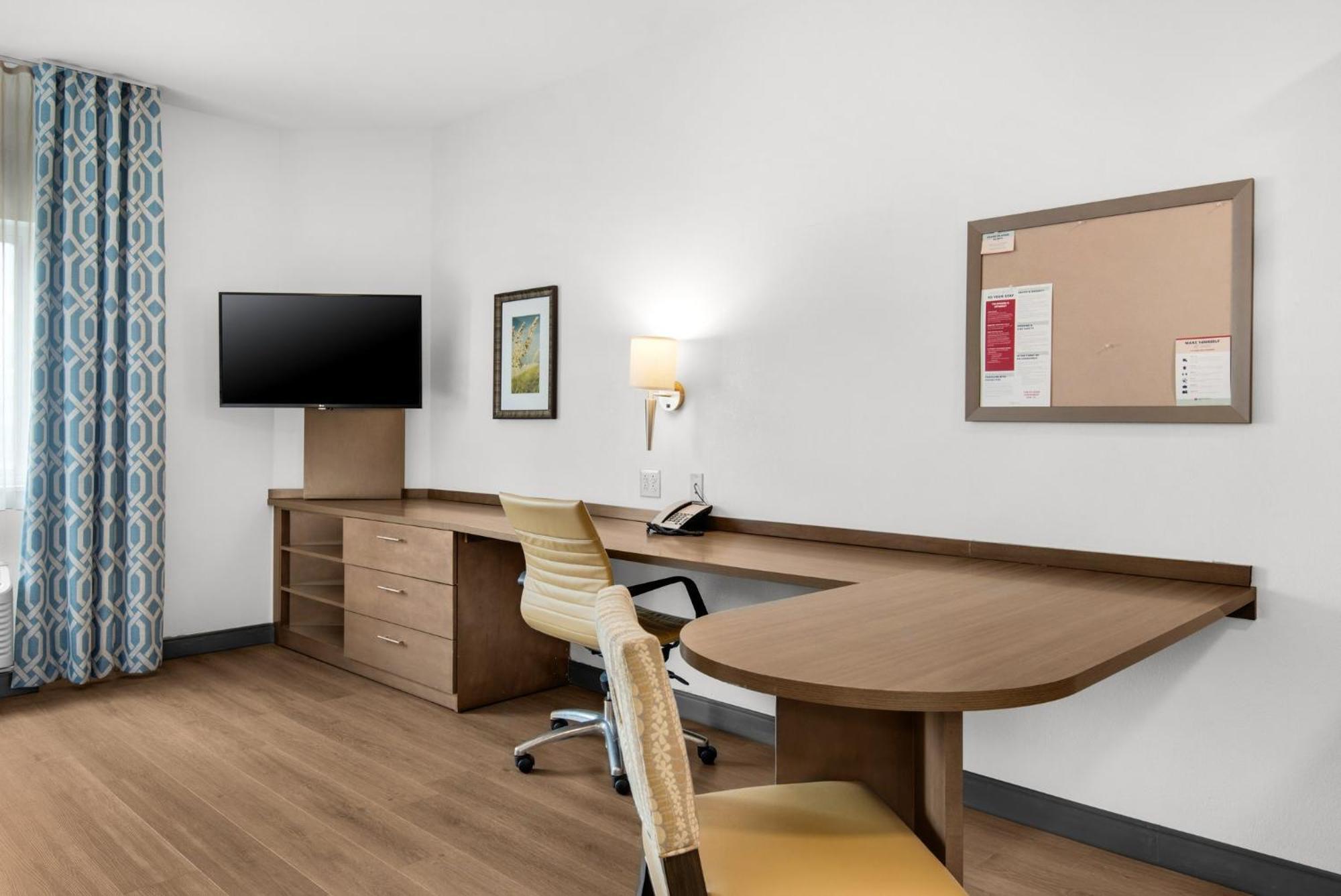 Candlewood Suites - Pensacola - University Area By Ihg Екстер'єр фото