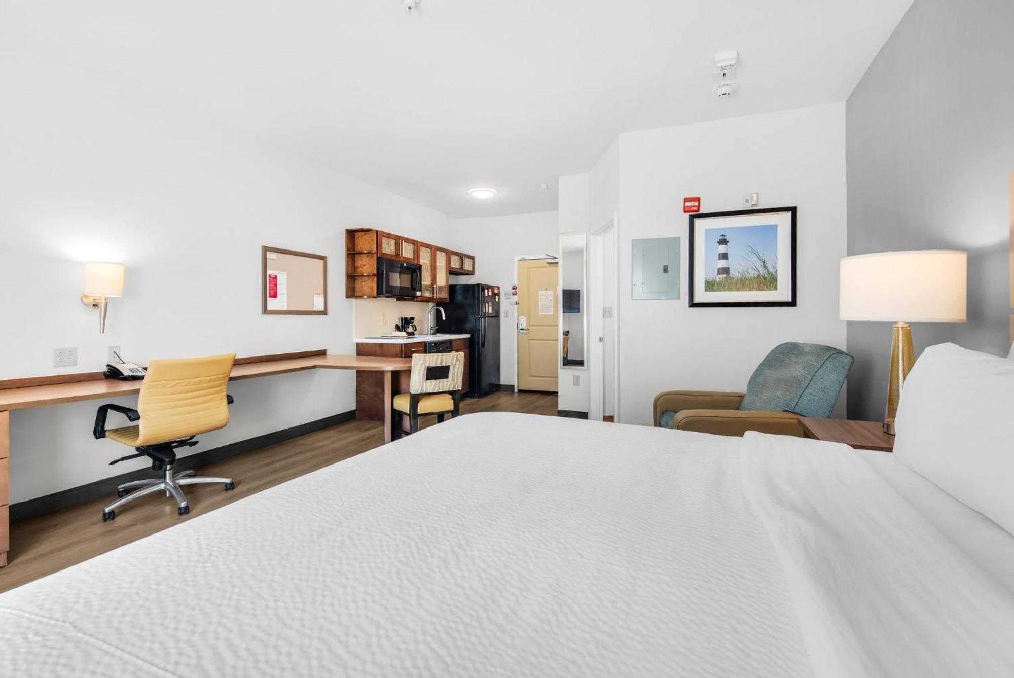 Candlewood Suites - Pensacola - University Area By Ihg Екстер'єр фото